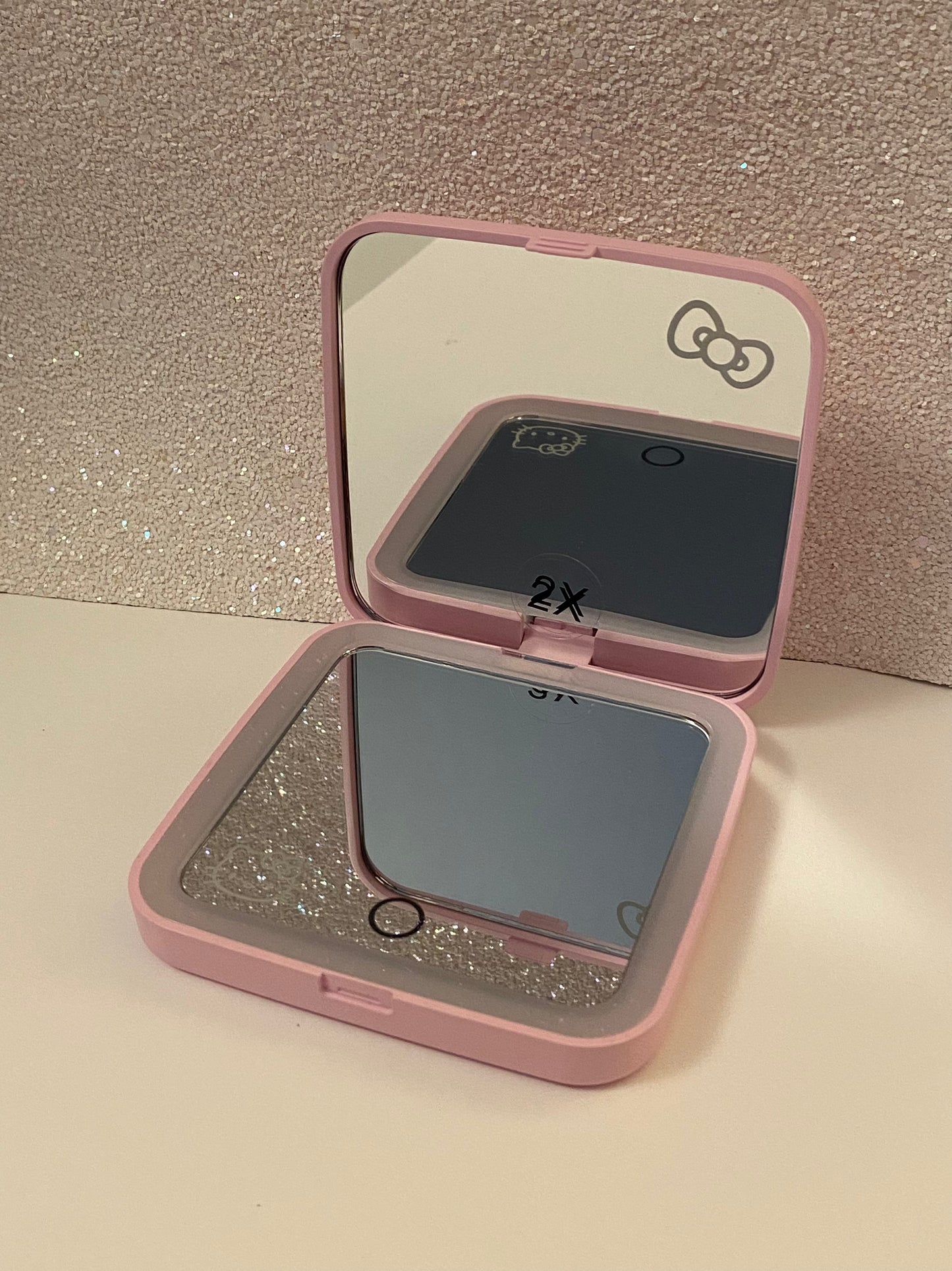 HK LED Compact Mirror