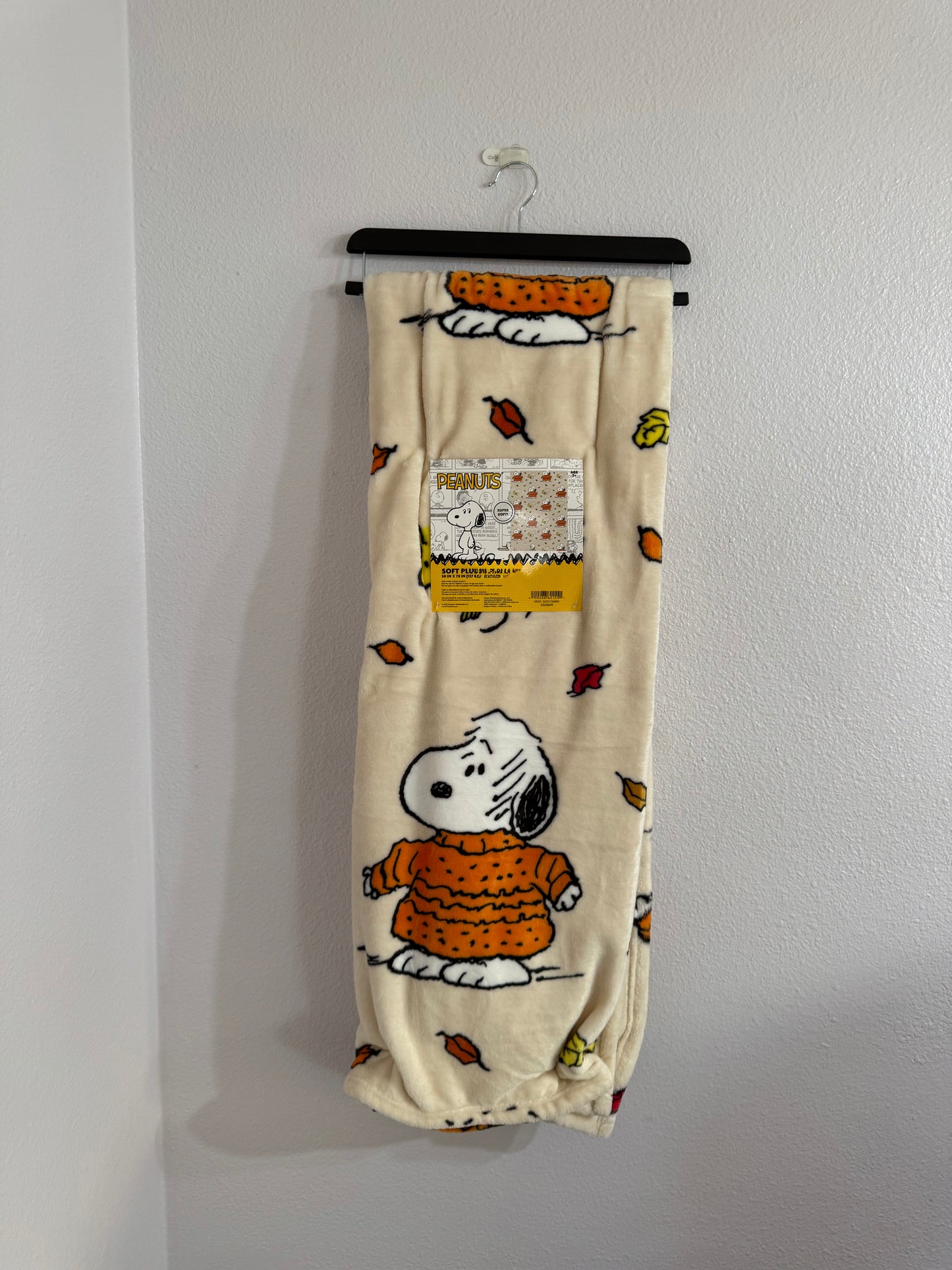 White Pup Fall Throw