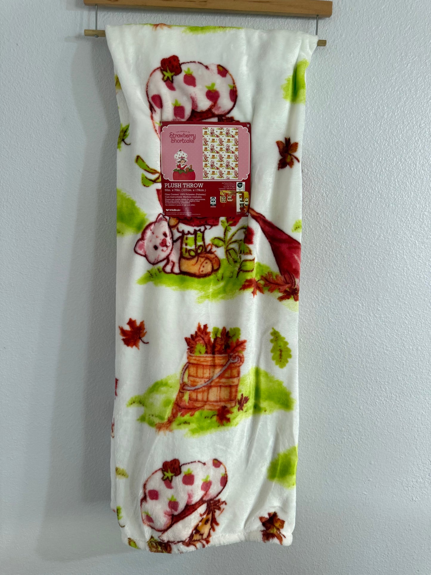 Strawberry Fall Throw