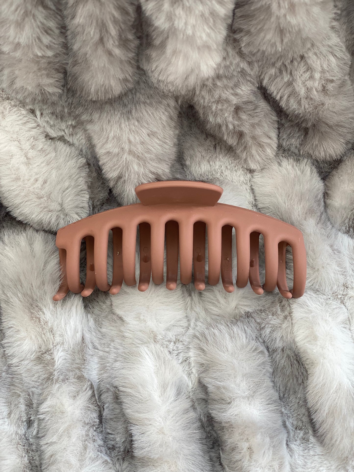 Large Matte Hair Claw Clips