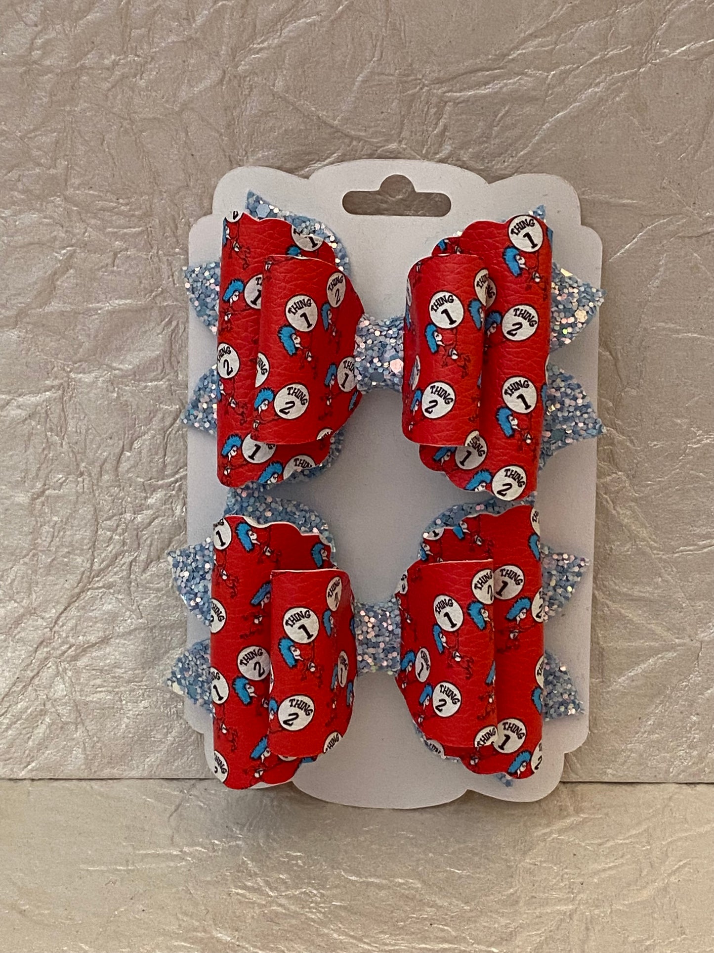 Set of 2 Bows - Thing/Red