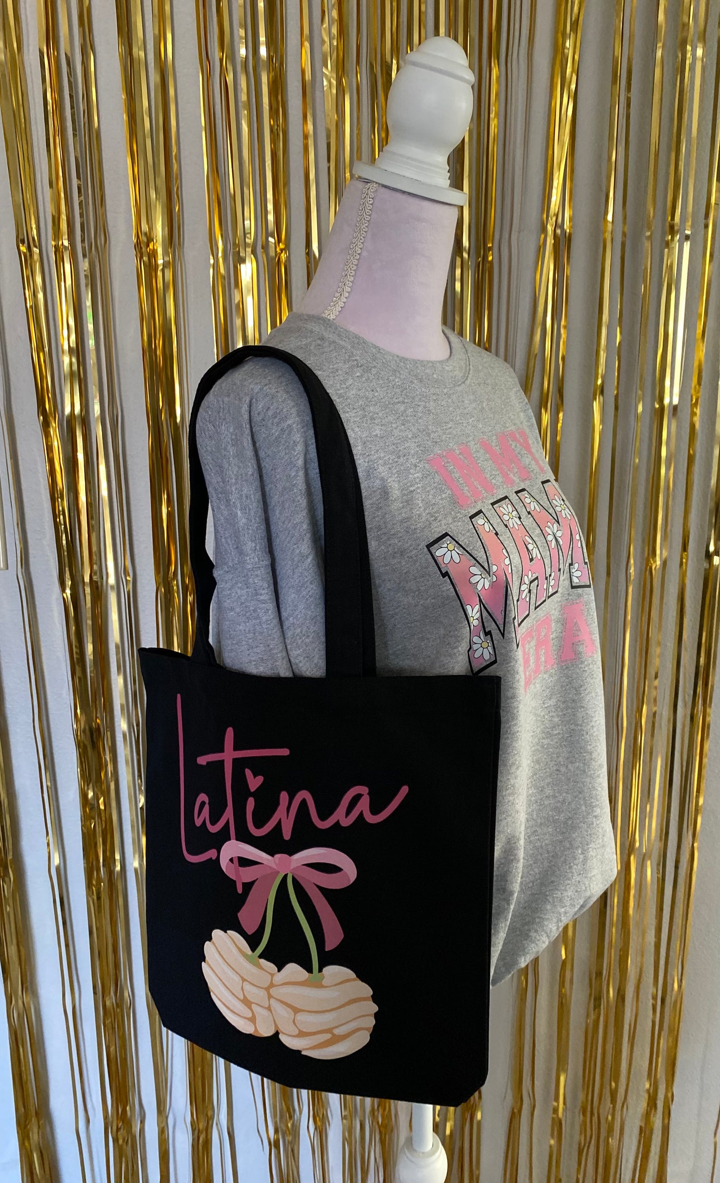 Latina Conchas Tote Bag