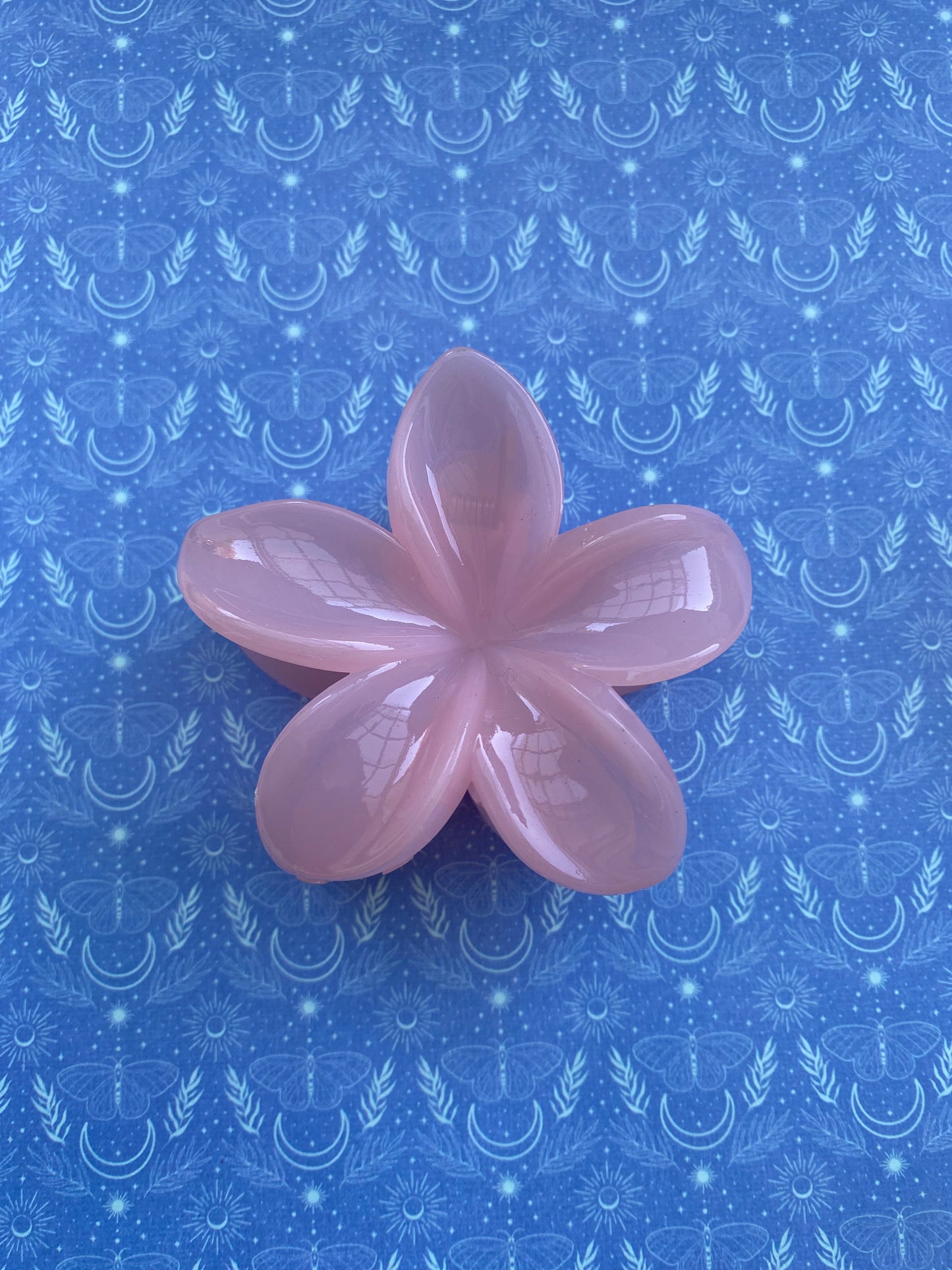 Hawaiian Flower Claw Clips