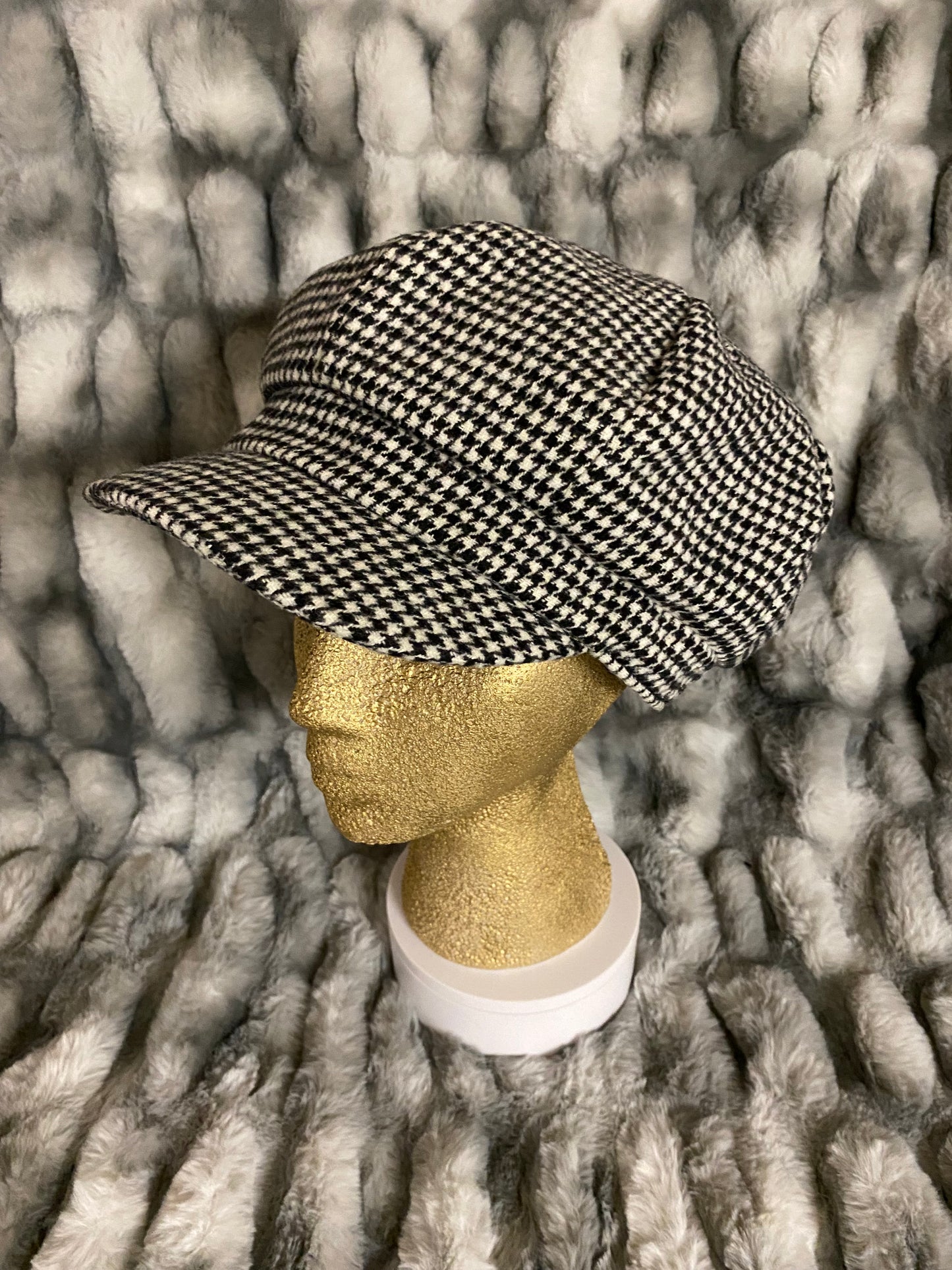 Houndstooth Cabbie Hat