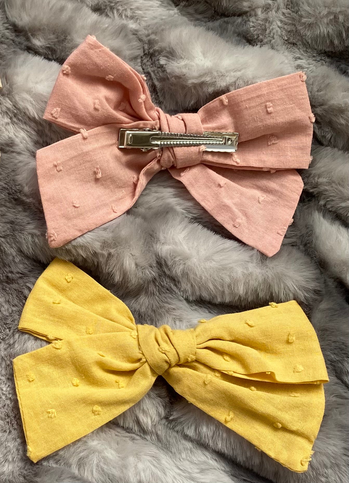 Linen Bows