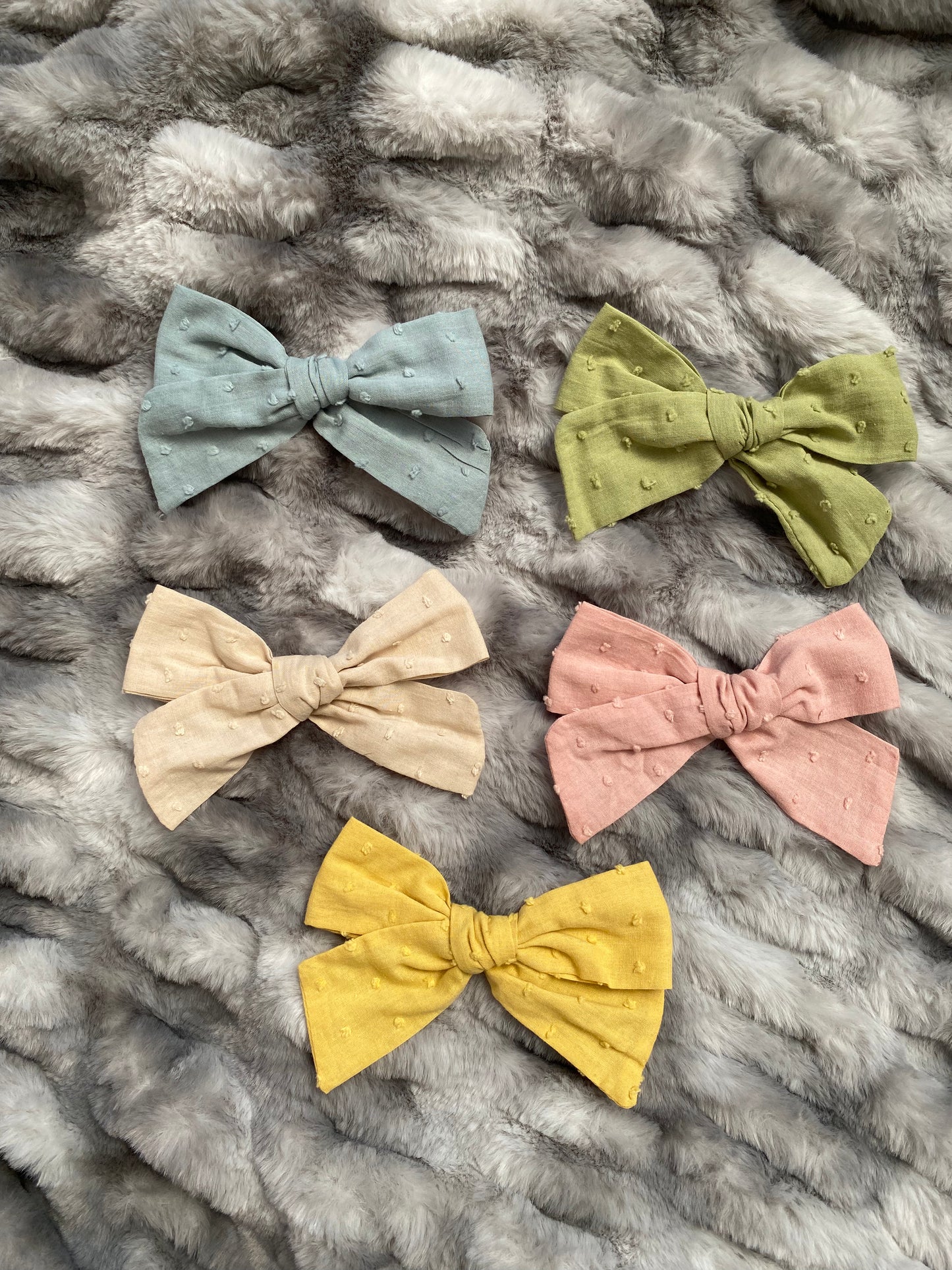 Linen Bows