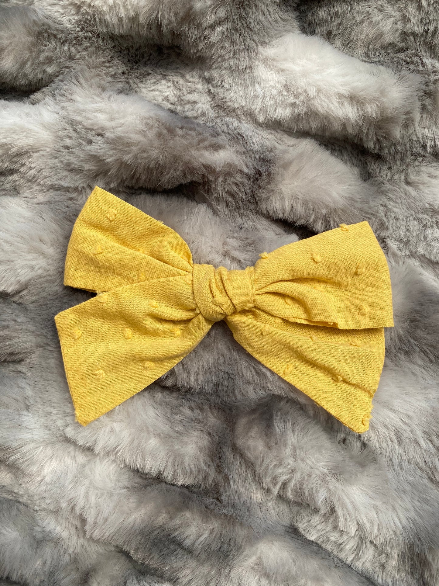 Linen Bows