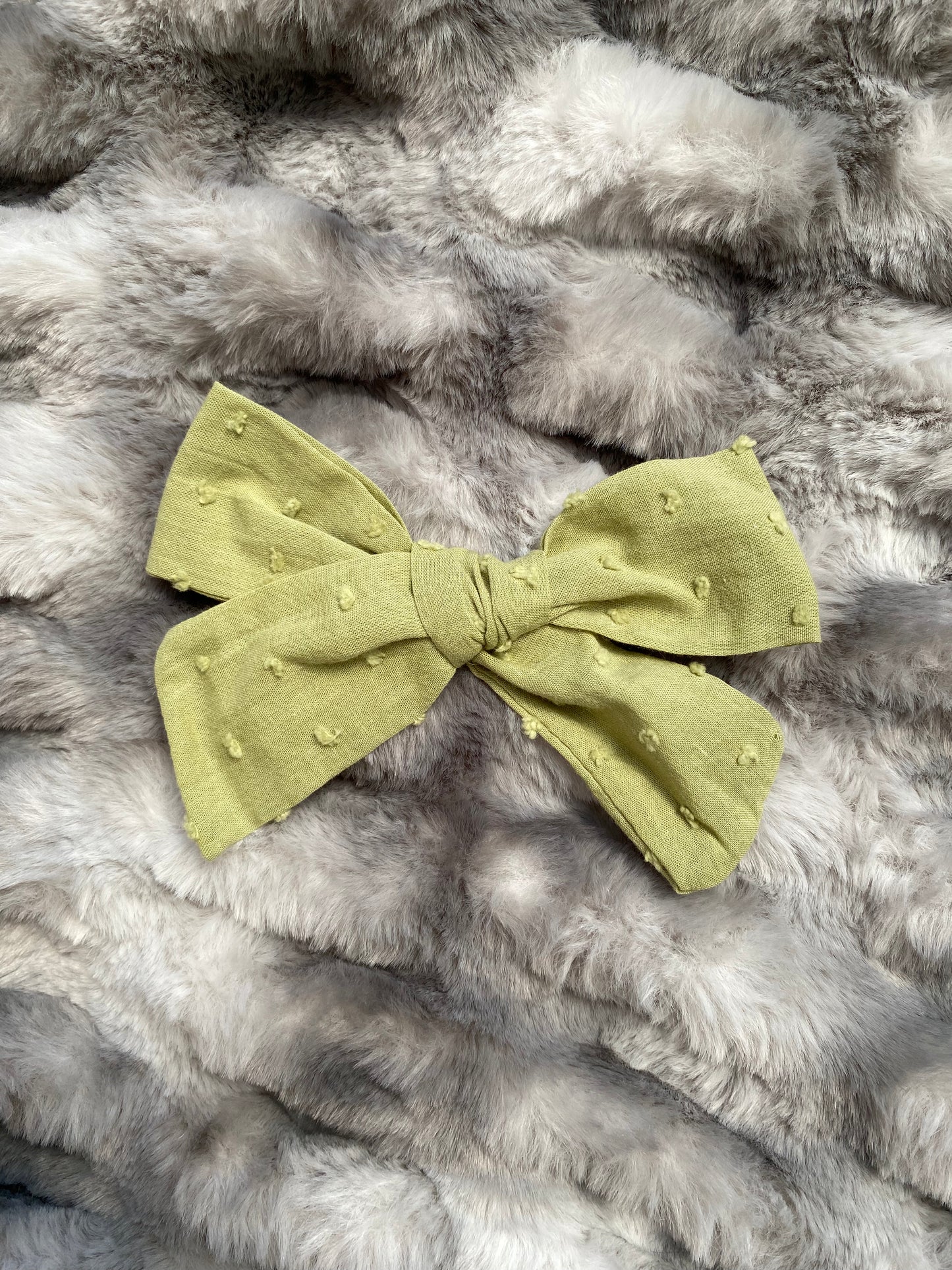 Linen Bows