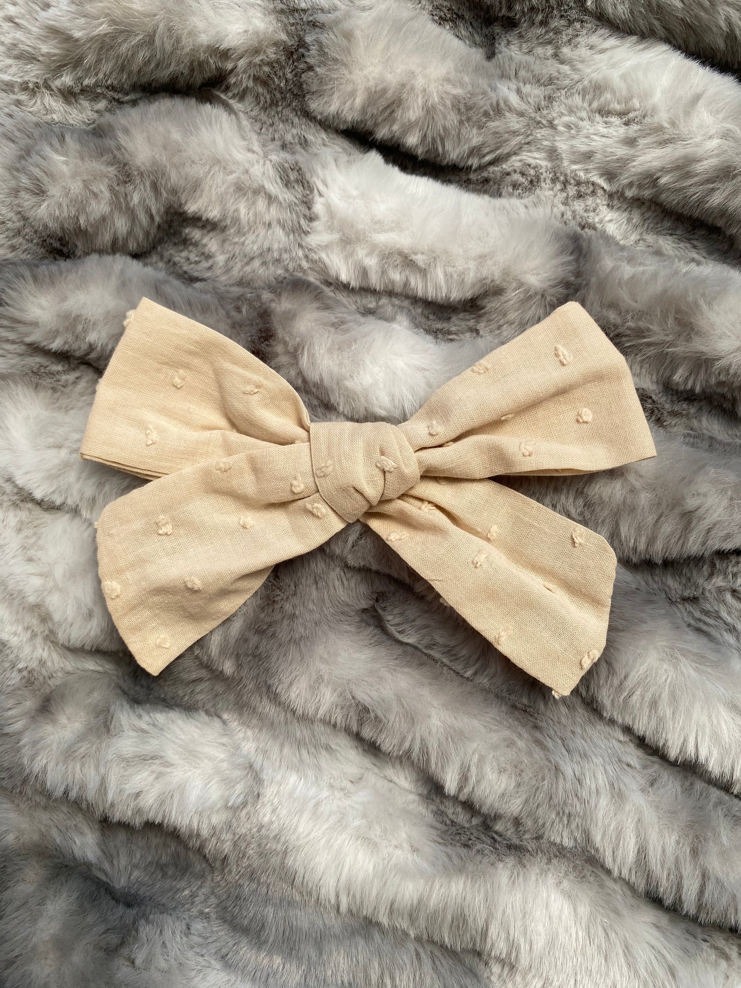 Linen Bows