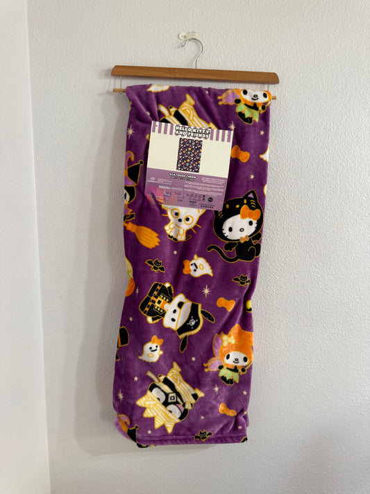 Spooky Kitty Throw