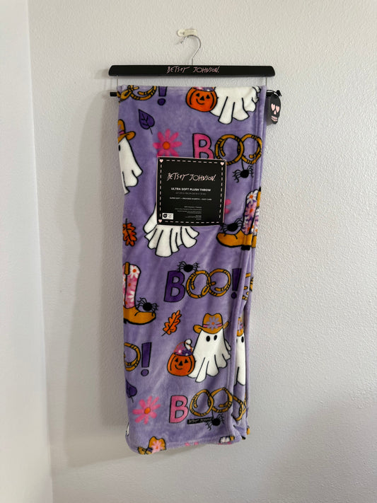 Boo Throw