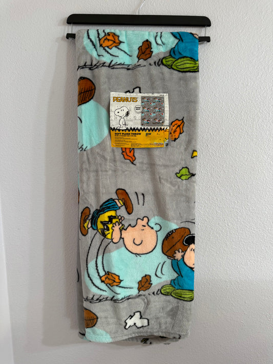 Football Peanuts Plush Throw