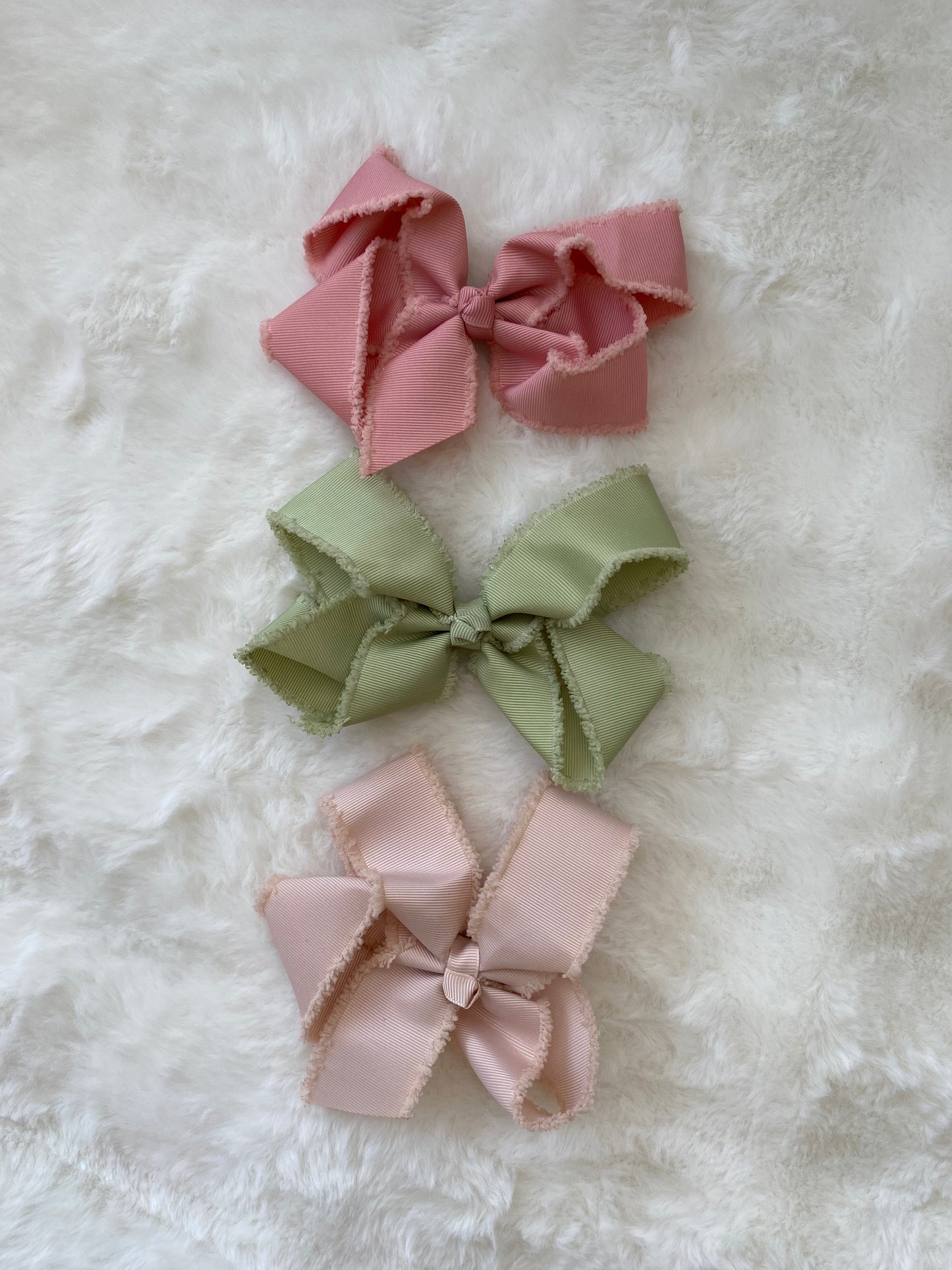 Large Bows